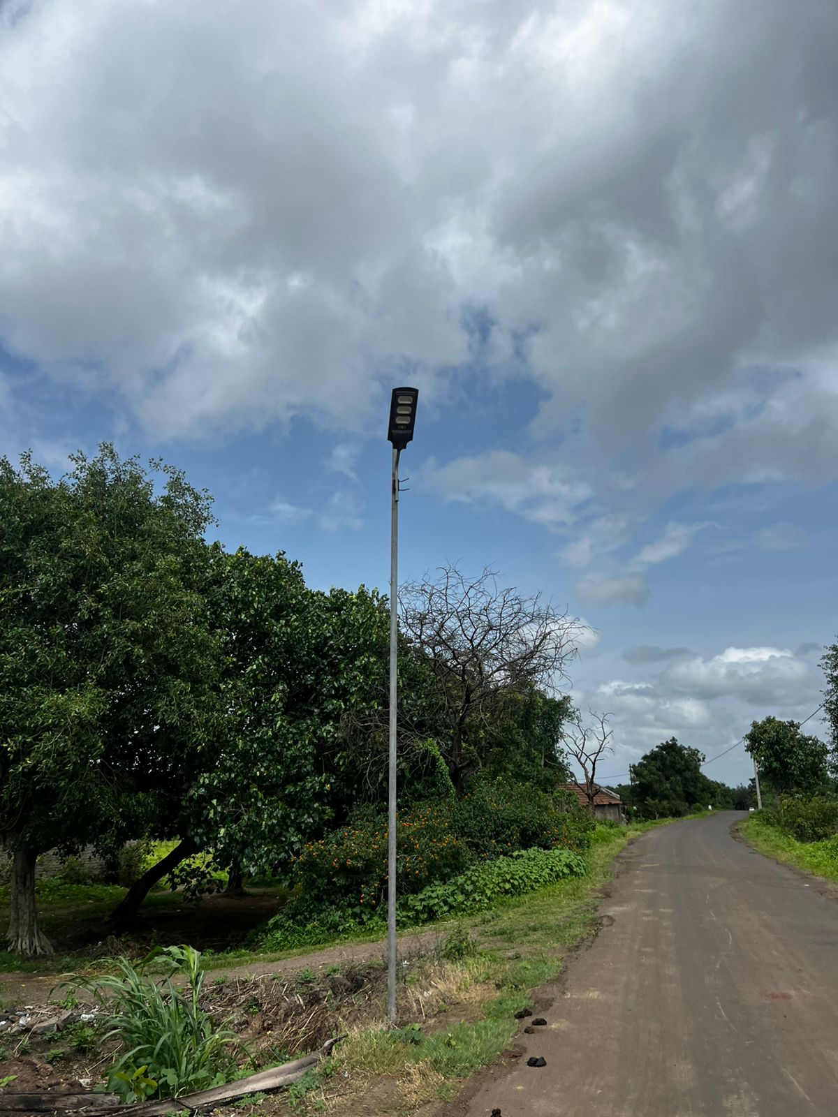 ढाणेवाडी ग्रामाचे हवाई दृश्य